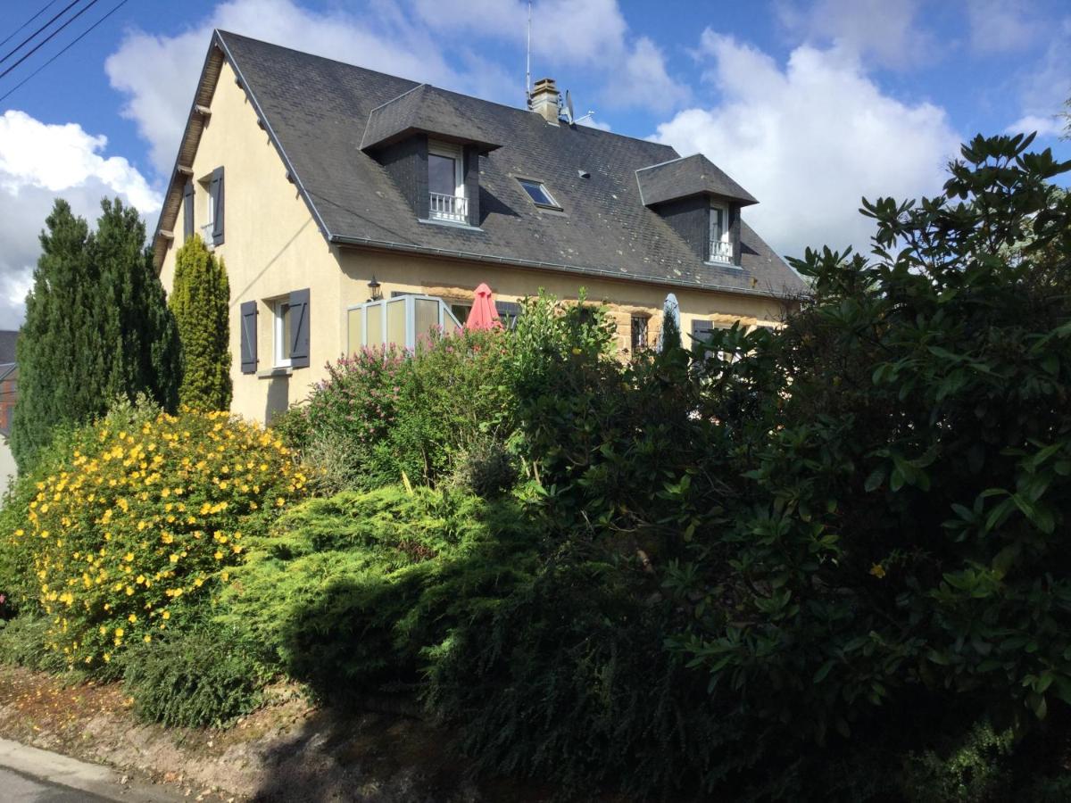 Coup De Coeur Assure ! Calm Comme A La Maison ! Maison Spacieuse Avec Grande Terrasse Pour 2 A 5 Personnes Proximite Granville Et Mer Avec Wifi Et Parking Gratuits Екстер'єр фото