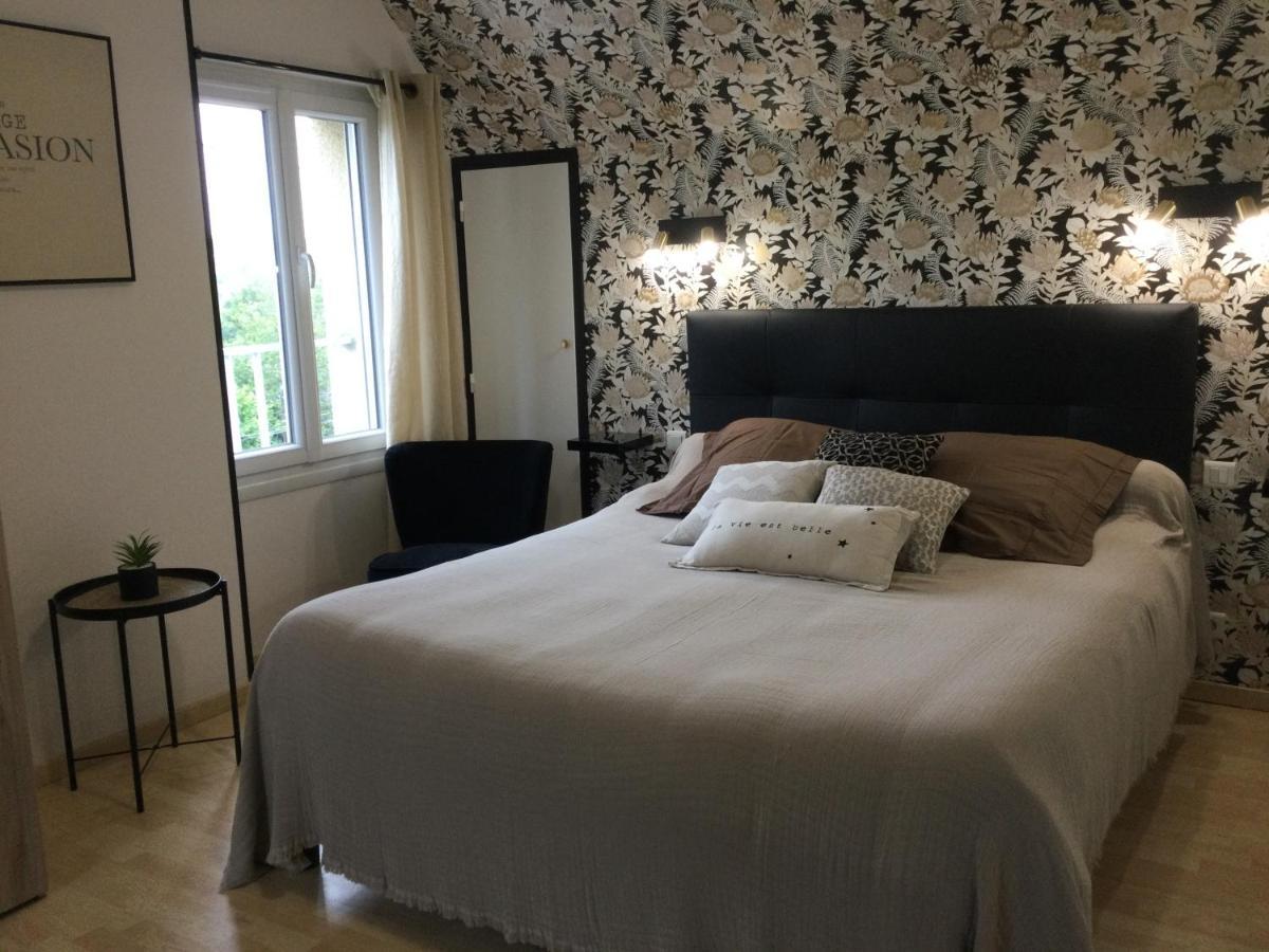 Coup De Coeur Assure ! Calm Comme A La Maison ! Maison Spacieuse Avec Grande Terrasse Pour 2 A 5 Personnes Proximite Granville Et Mer Avec Wifi Et Parking Gratuits Екстер'єр фото
